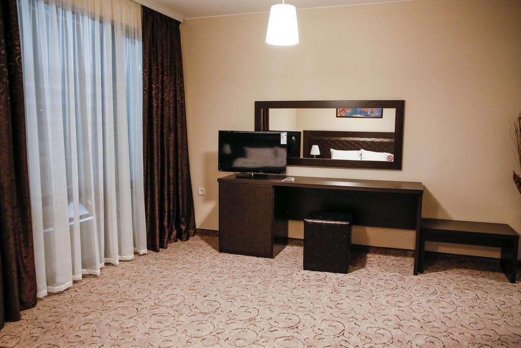 Einstein House & Spa Marchevo ภายนอก รูปภาพ